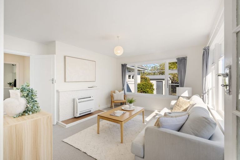 Photo of property in 1/310 Withells Road, Avonhead, Christchurch, 8042