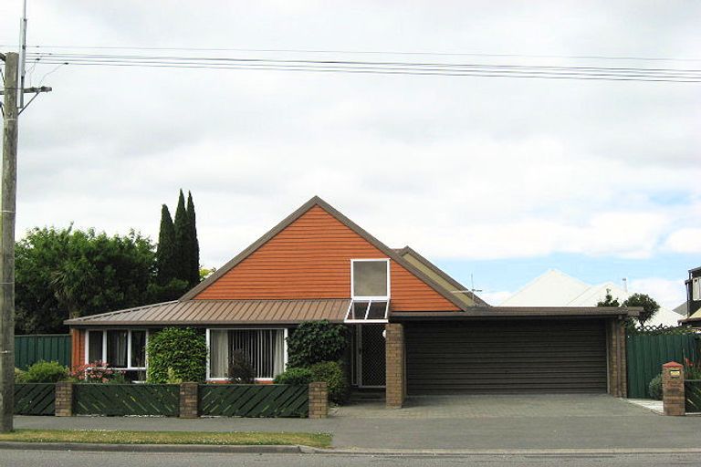Photo of property in 146 Withells Road, Avonhead, Christchurch, 8042