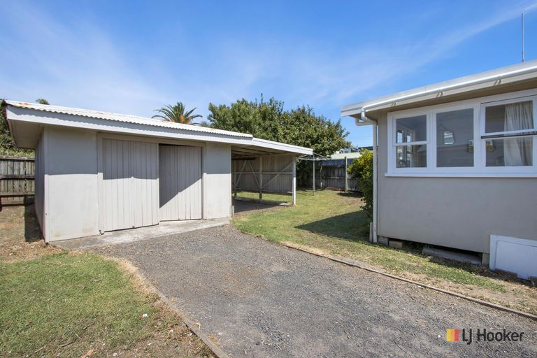 Photo of property in 19 Roretana Drive, Athenree, Katikati, 3177