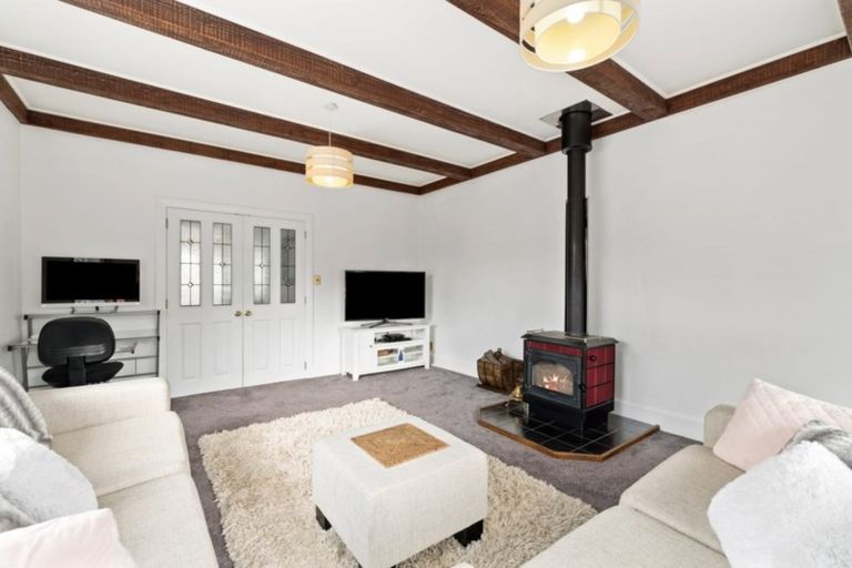 Photo of property in 19 Bay View Road, Raglan, 3225