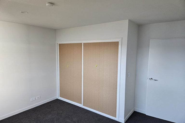 Photo of property in 18 Matlock Street, Woolston, Christchurch, 8062