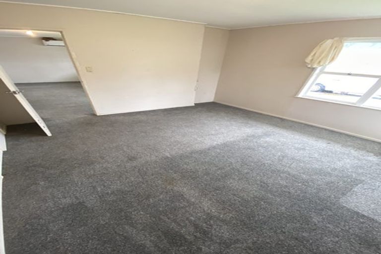 Photo of property in 2/3 Kita Road, Manurewa, Auckland, 2102
