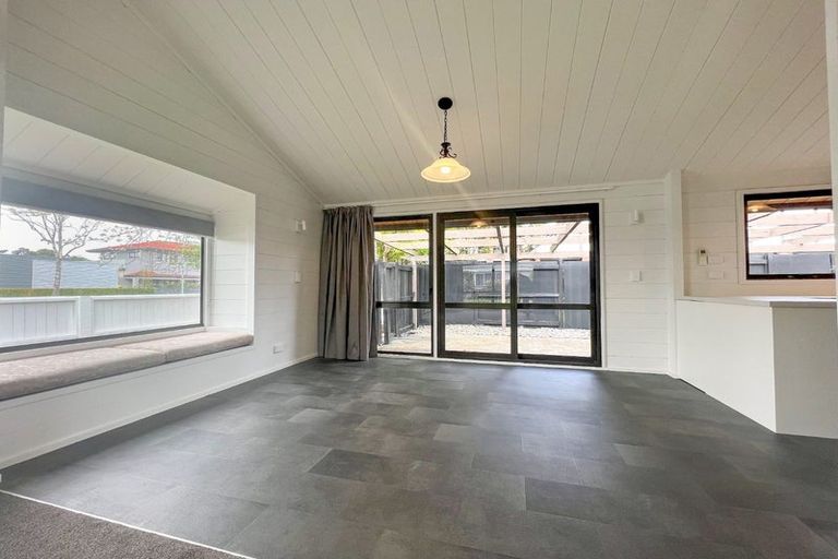 Photo of property in 41 Delamare Road, St Andrews, Hamilton, 3200