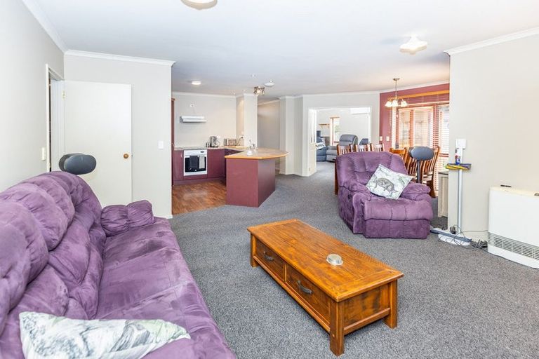 Photo of property in 6 Wychbury Court, Rototuna North, Hamilton, 3210