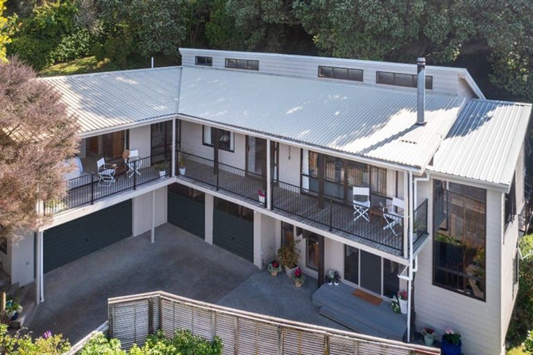 Photo of property in 14 Glenelg Road, Red Beach, 0932