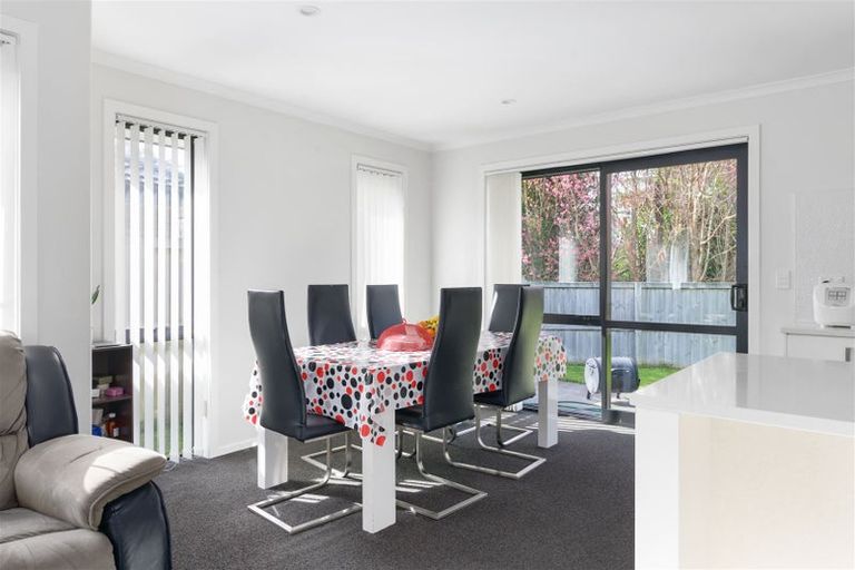 Photo of property in 287 Dixon Road, Fitzroy, Hamilton, 3206