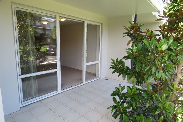 Photo of property in 1/25 Opito Way, East Tamaki, Auckland, 2013