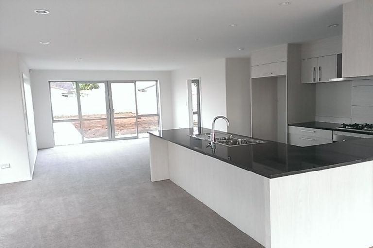 Photo of property in 219 Porchester Road, Takanini, 2112