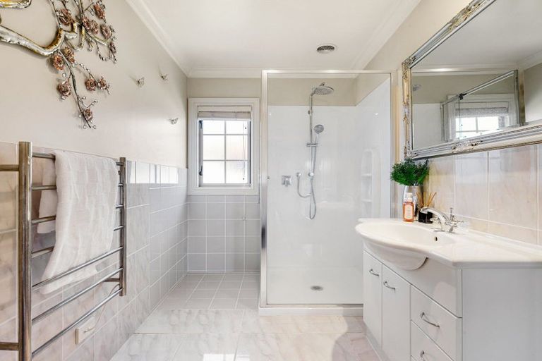 Photo of property in 30 Nielsen Gardens, Rototuna, Hamilton, 3210