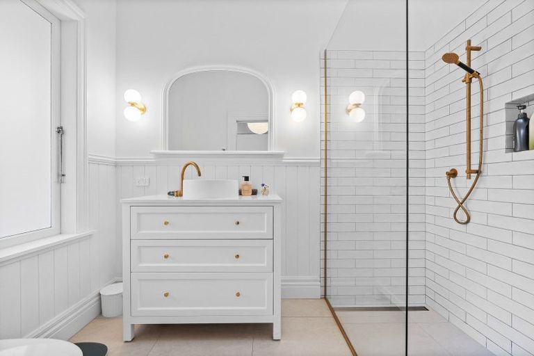 Photo of property in 93 Kuratawhiti Street, Greytown, 5794