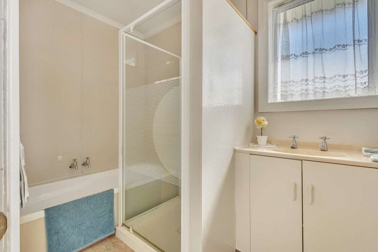 Photo of property in 200 Galway Place, Mayfair, Hastings, 4122