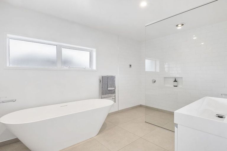 Photo of property in 14 Silver Springs Boulevard, Mosgiel, 9024