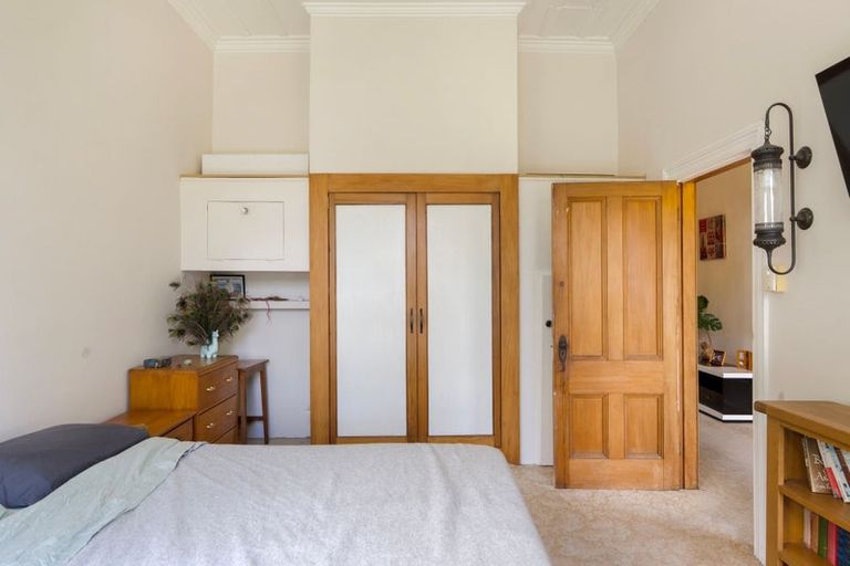 Photo of property in 300 Aberdeen Road, Gisborne, 4010