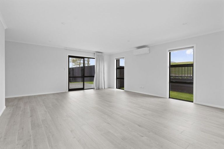 Photo of property in 8 Akakura Terrace, Peacocke, Hamilton, 3206
