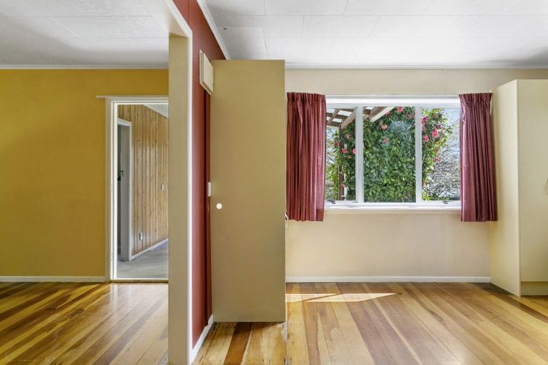 Photo of property in 15 Waitahanui Avenue, Taupo, 3330