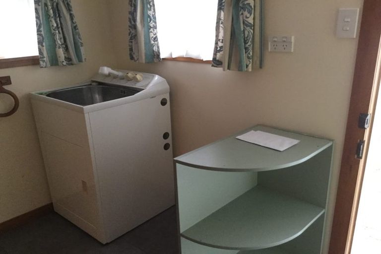 Photo of property in 9 Rentone Street, Stepneyville, Nelson, 7010