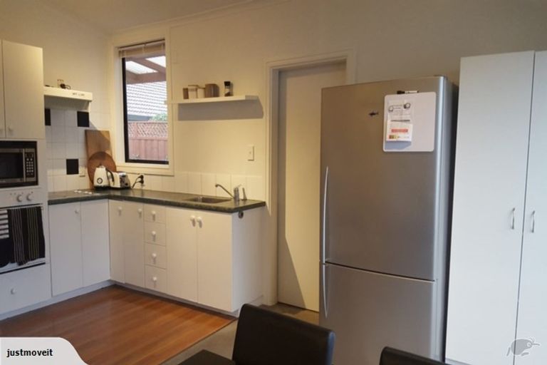 Photo of property in 2 Moffett Street, Islington, Christchurch, 8042