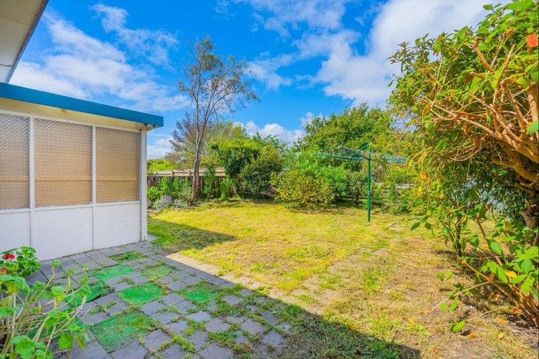 Photo of property in 33 Tui Road, Raumati Beach, Paraparaumu, 5032