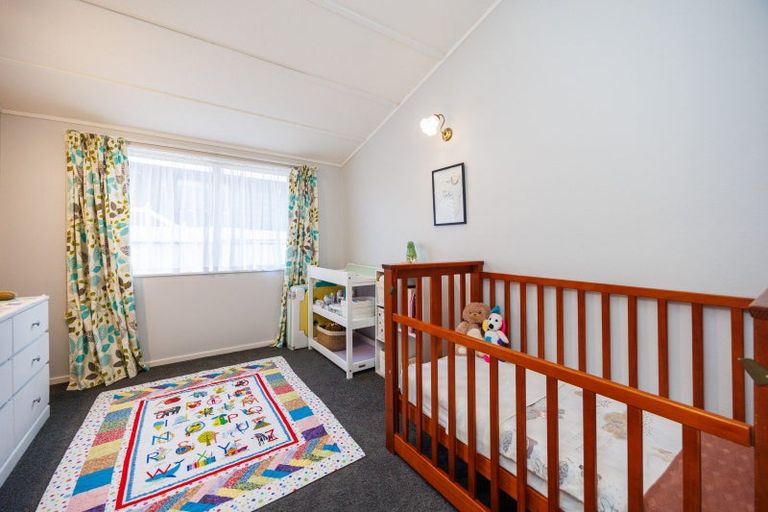 Photo of property in 10 Pirinoa Street, Feilding, 4702