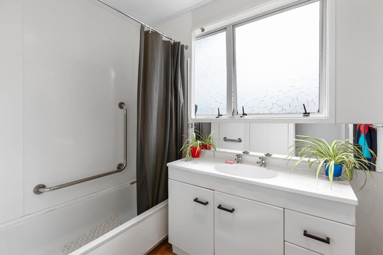 Photo of property in 42 Page Street, Morrinsville, 3300