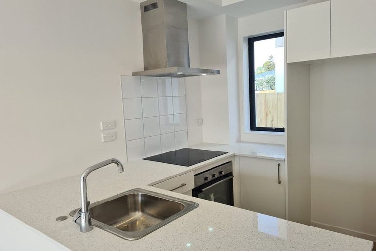 Photo of property in 3/122 Pooks Road, Ranui, Auckland, 0612