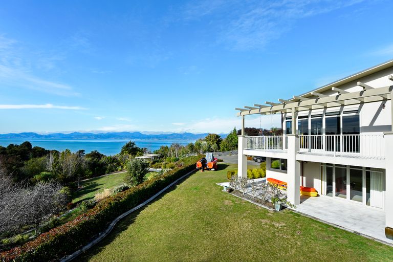 Photo of property in 46 Brabant Drive, Ruby Bay, Mapua, 7005
