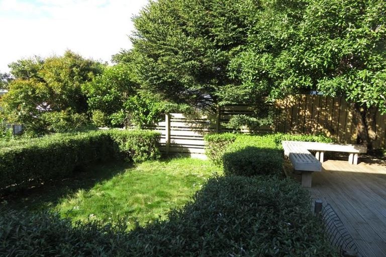 Photo of property in 7 Duggan Place, Johnsonville, Wellington, 6037