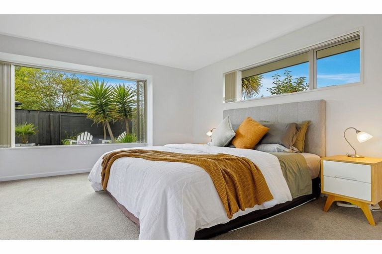 Photo of property in 5 Cyclamen Place, Aidanfield, Christchurch, 8025