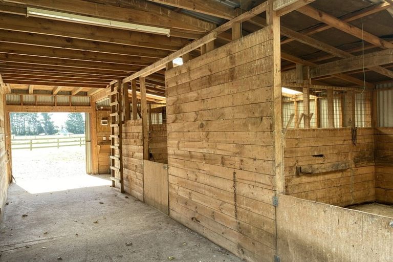 Photo of property in 320 Gladstone Road South, East Taieri, Mosgiel, 9092