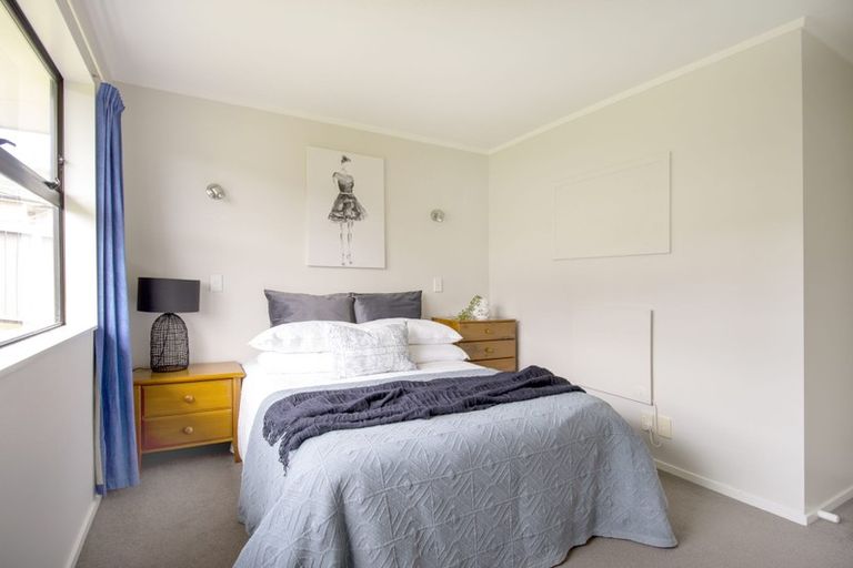 Photo of property in 47 Exploration Way, Whitby, Porirua, 5024