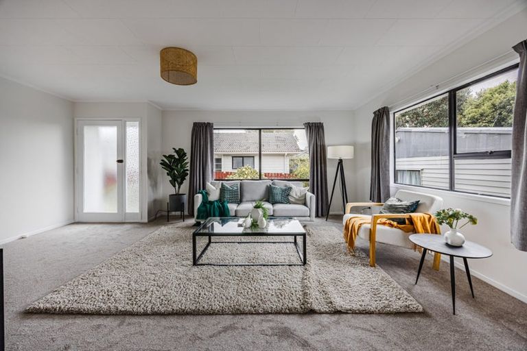 Photo of property in 53 Burundi Avenue, Clendon Park, Auckland, 2103