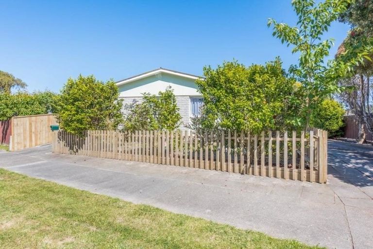 Photo of property in 407a Riverside Drive, Fairfield, Lower Hutt, 5011