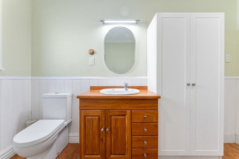 Photo of property in 122 Harrison Street, Whanganui, 4500