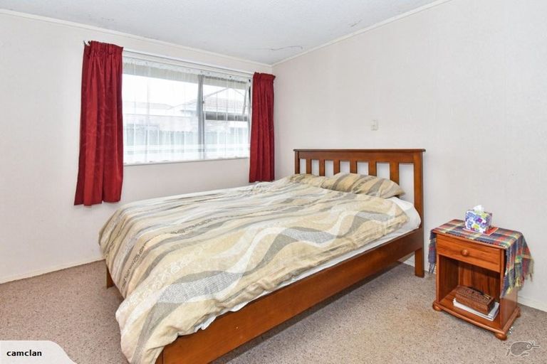 Photo of property in 2 James Walter Place, Mount Wellington, Auckland, 1060