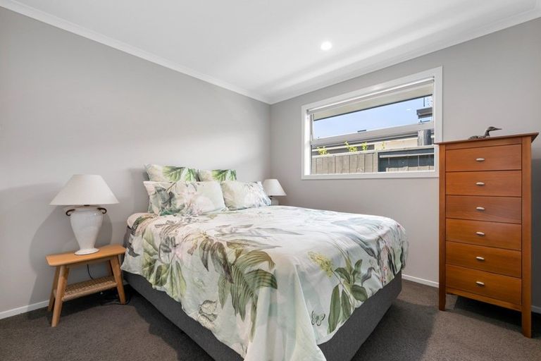 Photo of property in 34 Awatira Drive, Papamoa Beach, Papamoa, 3118