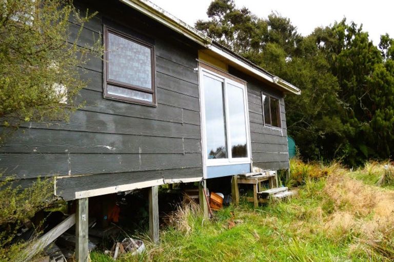 Photo of property in 49a Caledonian Road, Westport, 7892