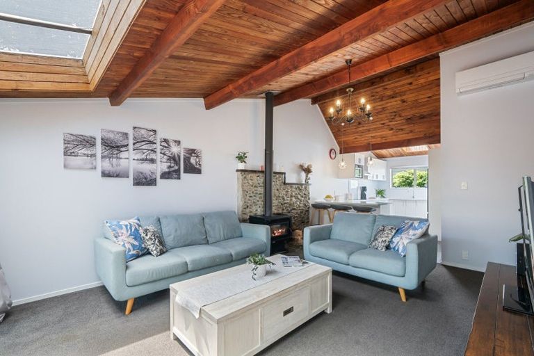 Photo of property in 6/10 Mangaroa Hill Road, Maoribank, Upper Hutt, 5018