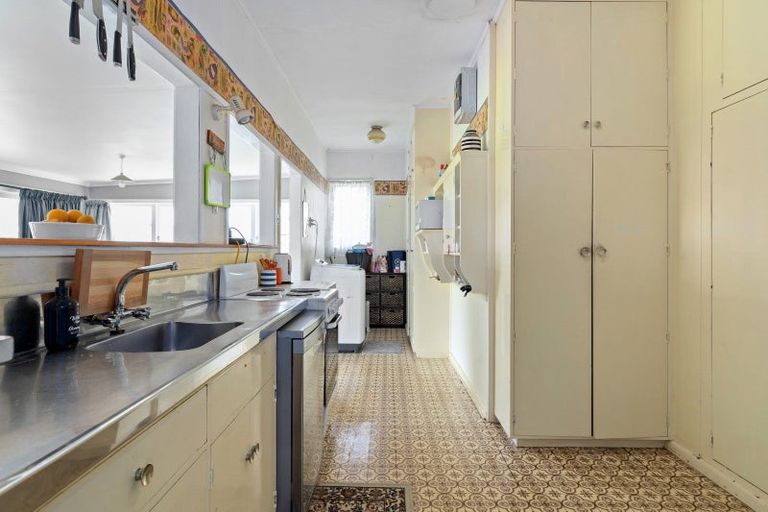 Photo of property in 38 Aroha View Avenue, Te Aroha, 3320