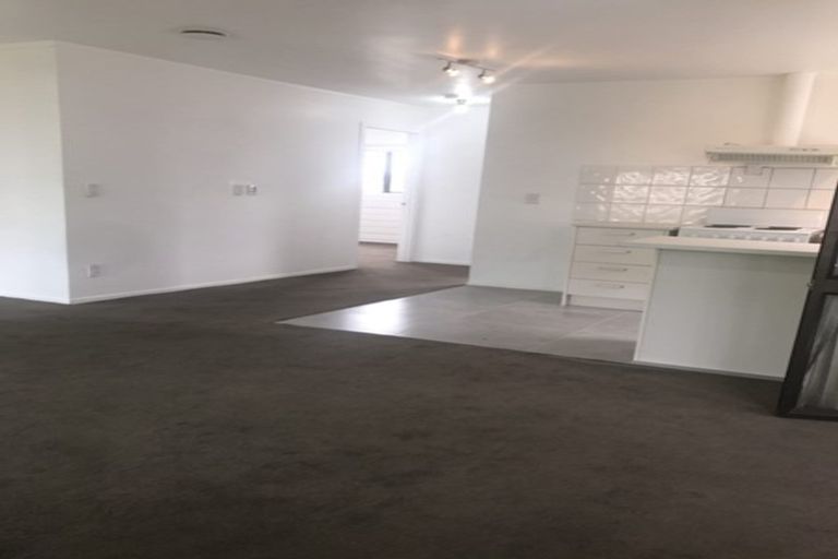 Photo of property in 3/79 Great South Road, Manurewa, Auckland, 2102