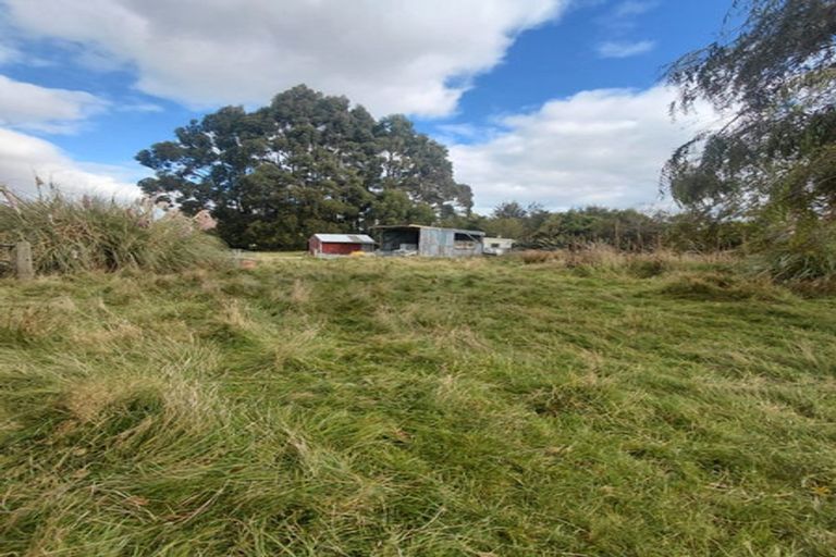 Photo of property in 72 Half Mile Road, Tuatapere, 9620