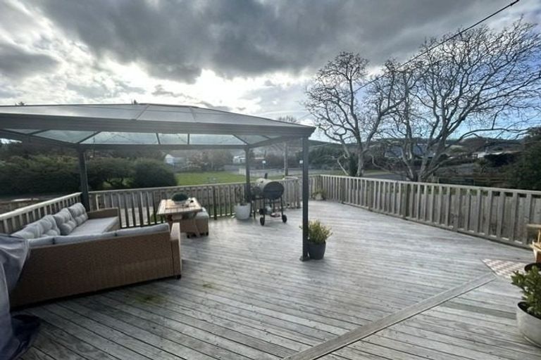 Photo of property in 15 Skerries Street, Outram, 9019