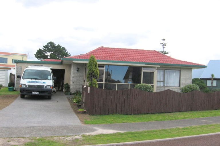 Photo of property in 11 Champion Place, Pauanui, Hikuai, 3579