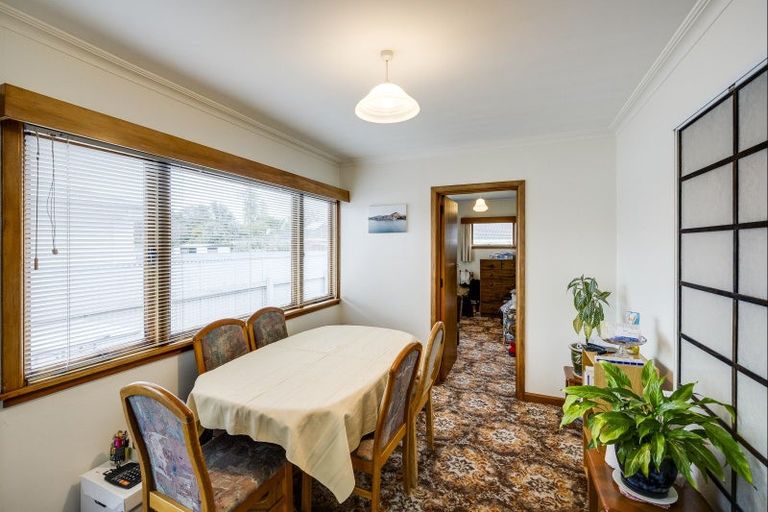 Photo of property in 220 Kennedy Road, Onekawa, Napier, 4110