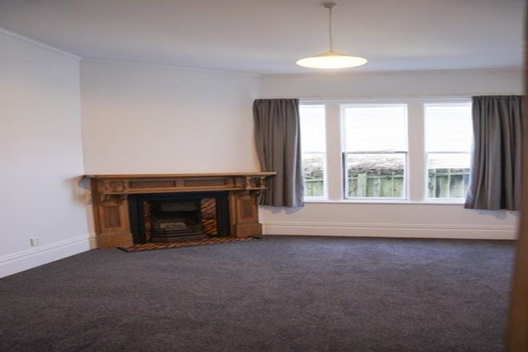 Photo of property in 64 Wright Street, Mount Cook, Wellington, 6021