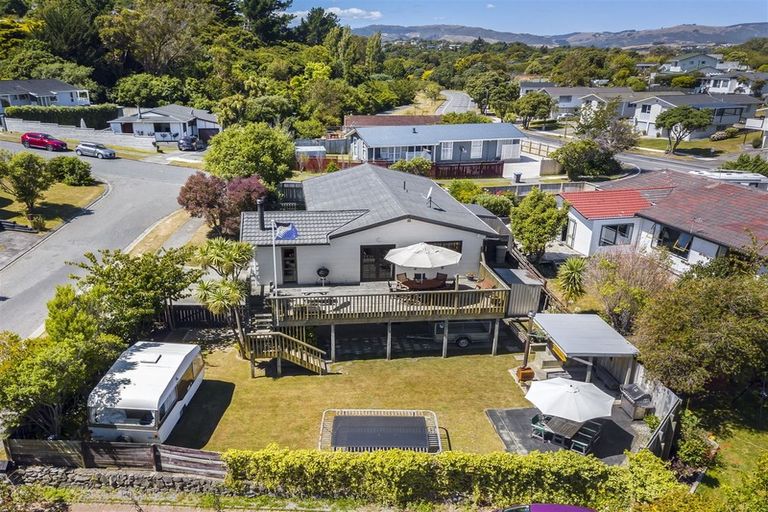 Photo of property in 1 Azimuth Place, Whitby, Porirua, 5024