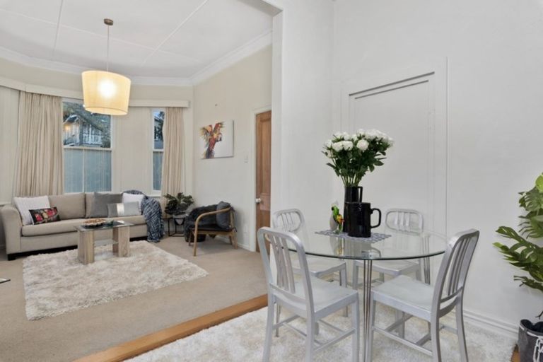 Photo of property in 9 High Street, Devonport, Auckland, 0624