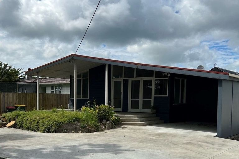 Photo of property in 442 West Coast Road, Glen Eden, Auckland, 0602