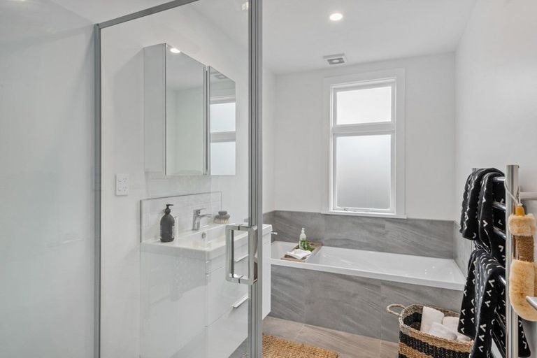 Photo of property in 497 Ilam Road, Bryndwr, Christchurch, 8052