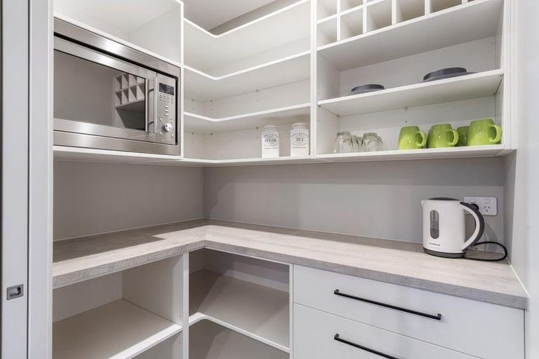 Photo of property in 2 Harding Drive, Papamoa Beach, Papamoa, 3118