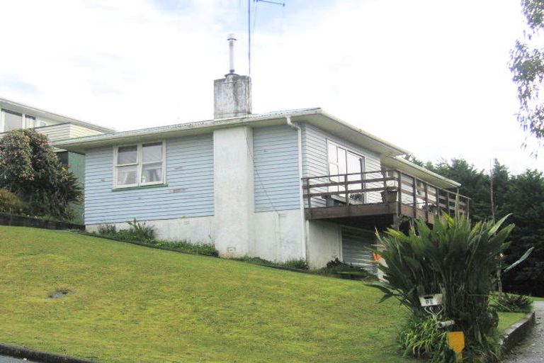 Photo of property in 16 Mcinnes Avenue, Te Kamo, Whangarei, 0112